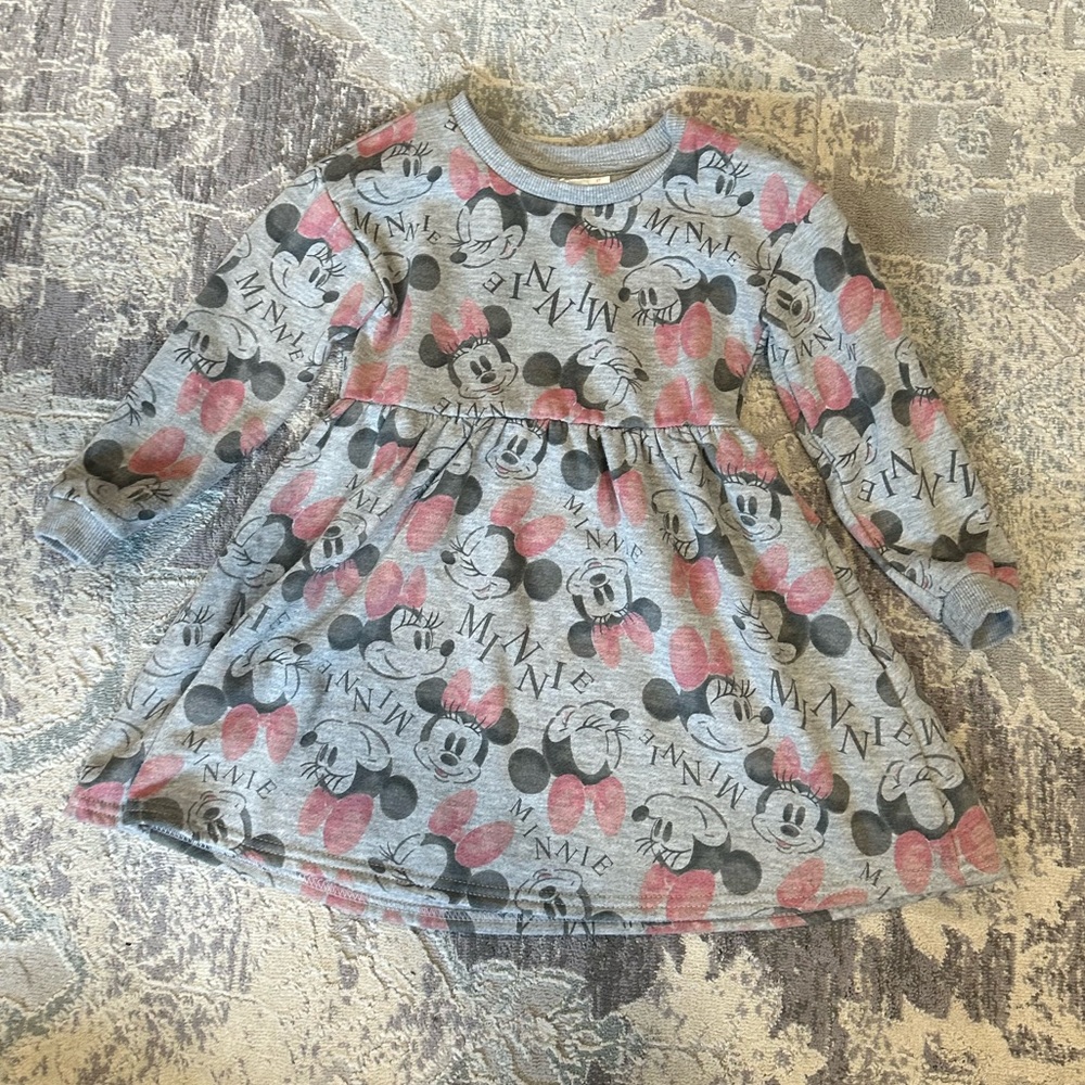 Minni sweater dress
